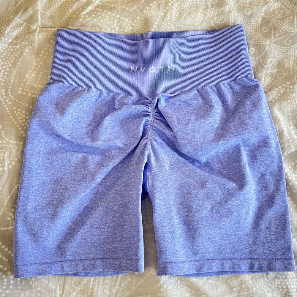 NVGTN Purple Athletic Scrunch-Back Bike Shorts